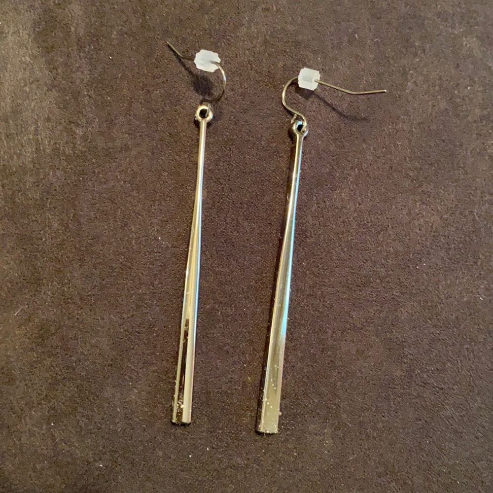 Premier Designs earrings